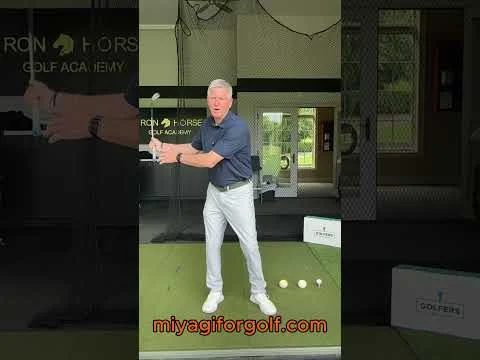 "Walk Into a Smoother Golf Swing! 🚶‍♂️🏌️‍♂️" #golfswing